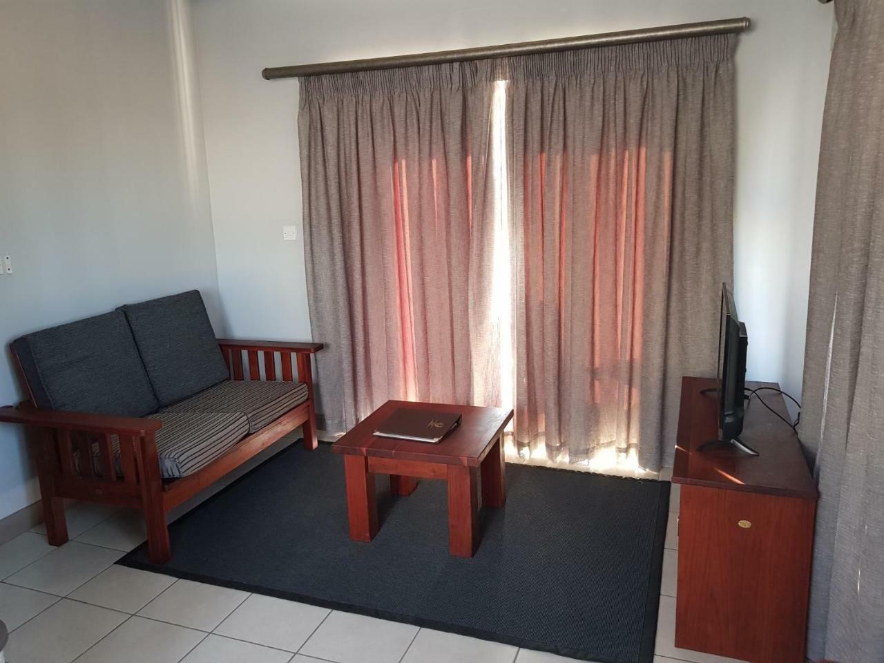 Tlou Safari Lodge Kasane Eksteriør billede